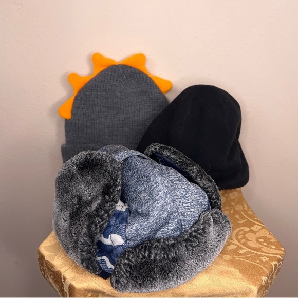 Set Of 3 Boys Kids Hats 2T To 5T Black Beanie Style Fun Winter Fall - Picture 13 of 15